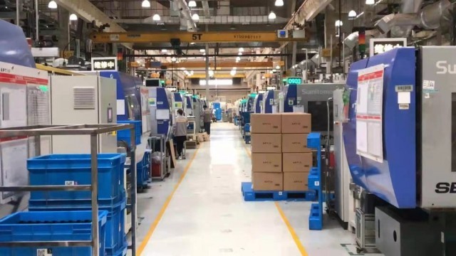世界最大口岸城市上海 疫情下稳链固链的\